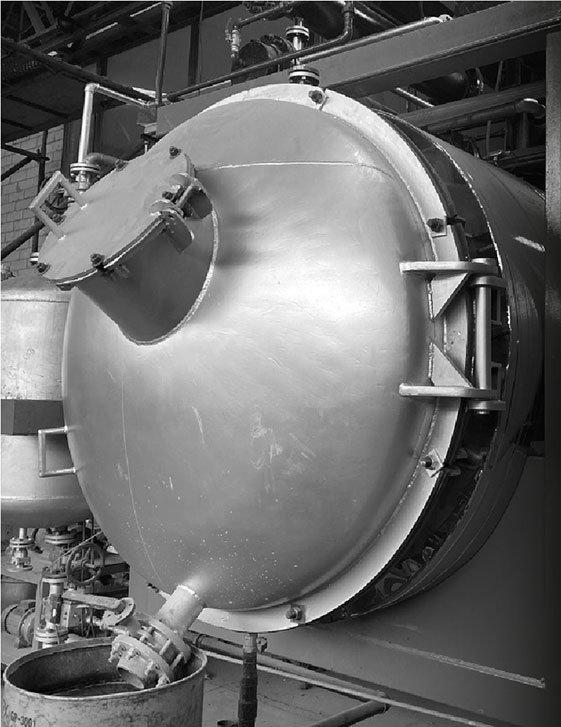 EQUIPO PARA EL TRATAMIENTO DE RESIDUOS QUÍMICOS LÍQUIDOS